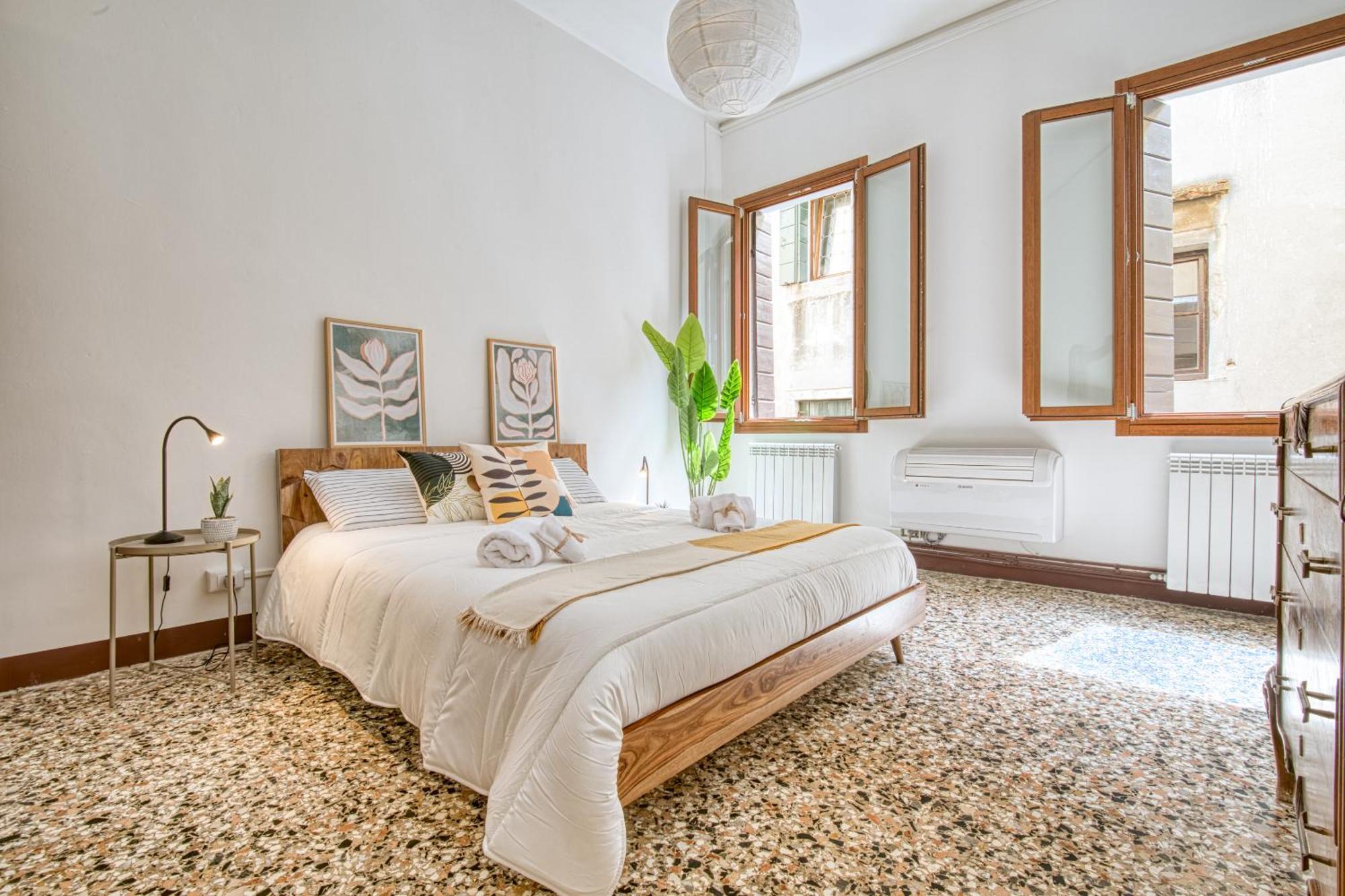 My Rialto - Centro Apartament Wenecja
